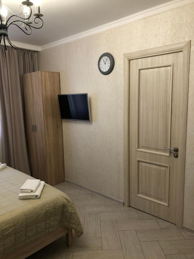Guest House Гости 피준다 외부 사진
