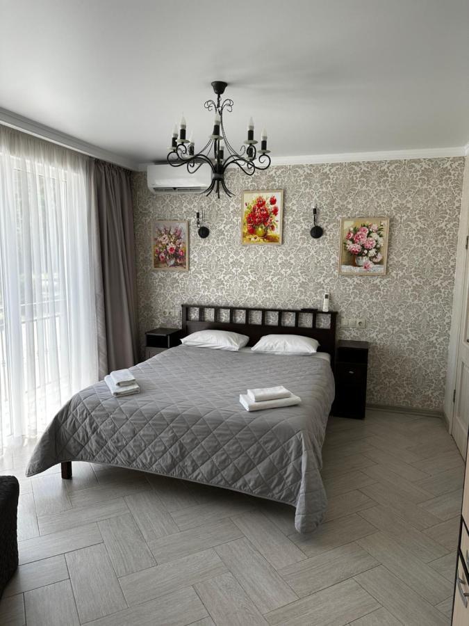 Guest House Гости 피준다 외부 사진